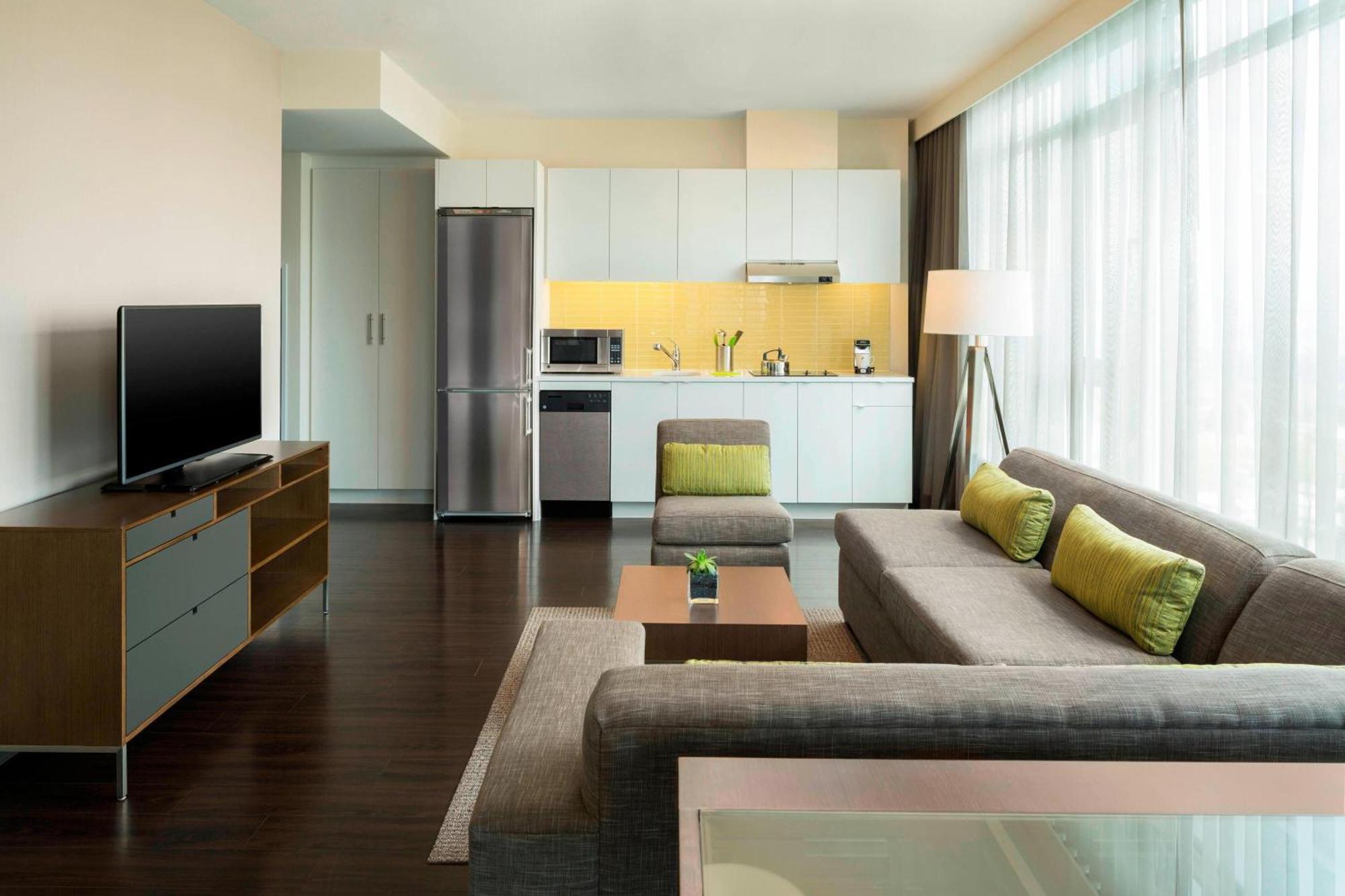 อีเลเมนต์ แวนคูเวอร์ เมโทรทาวน์ Hotel เบิร์นนาบี ภายนอก รูปภาพ