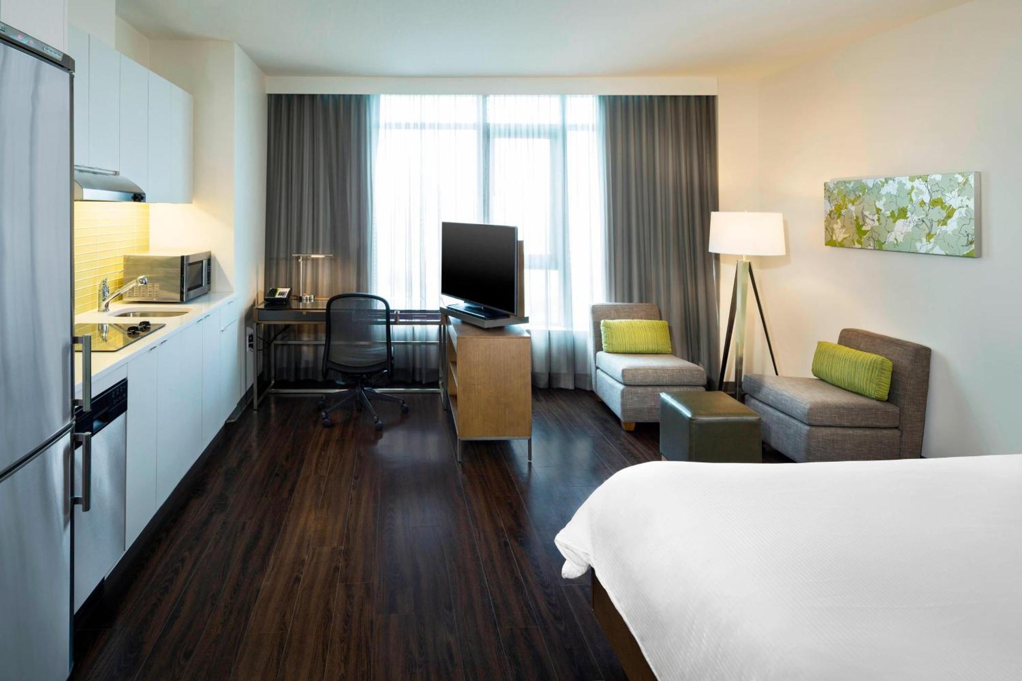 อีเลเมนต์ แวนคูเวอร์ เมโทรทาวน์ Hotel เบิร์นนาบี ภายนอก รูปภาพ